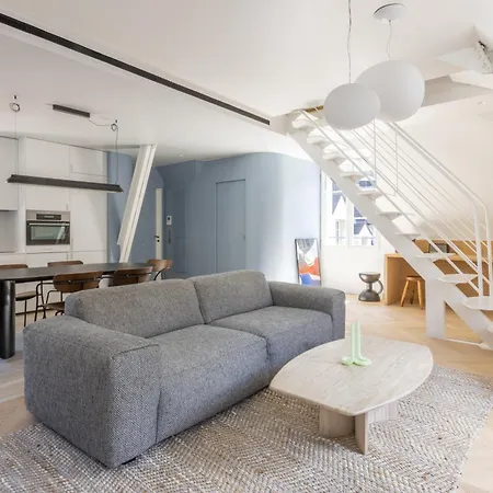 Luxueux Duplex En Plein Coeur De Paris Dans Le 1Er Arrondissement Apartment Exterior photo